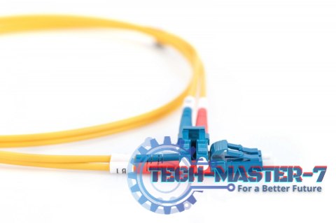 Patchcord FO Singlemode 09/125 OS2 LC-LC duplex 2m Żółty Patchcord FO Singlemode 09/125 OS2 LC-LC duplex 2m Żółty