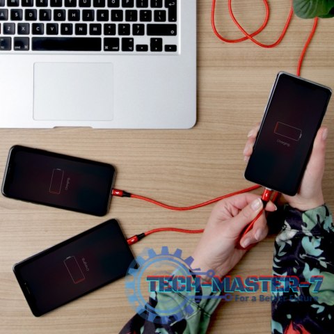 Kabel ładujący 3-in-1 USB - USB-C/microUSB/Lightning, 1,2m; C4049RD Kabel ładujący 3-in-1 USB - USB-C/microUSB/Lightning, 1,2m; C4049RD